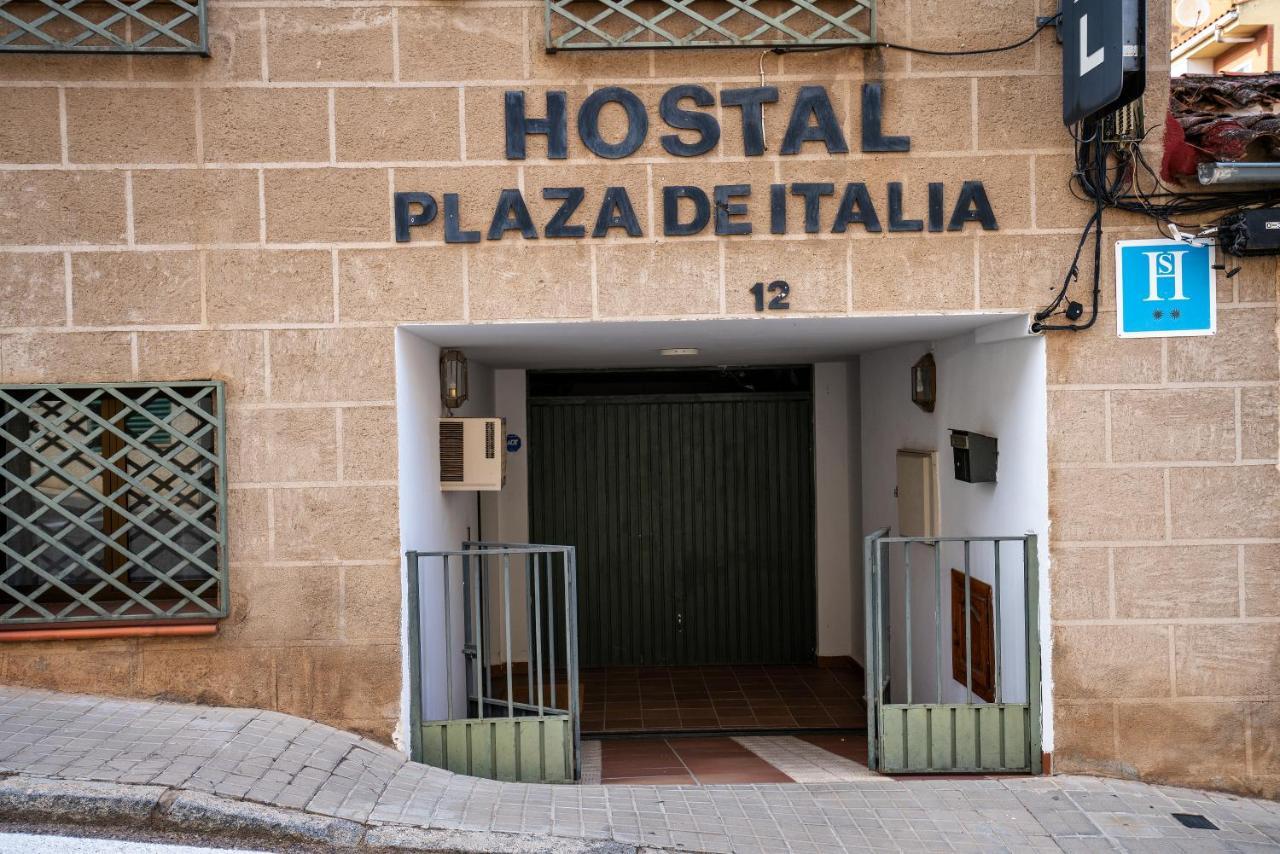 Hostal Plaza De Italia Caceres Luaran gambar