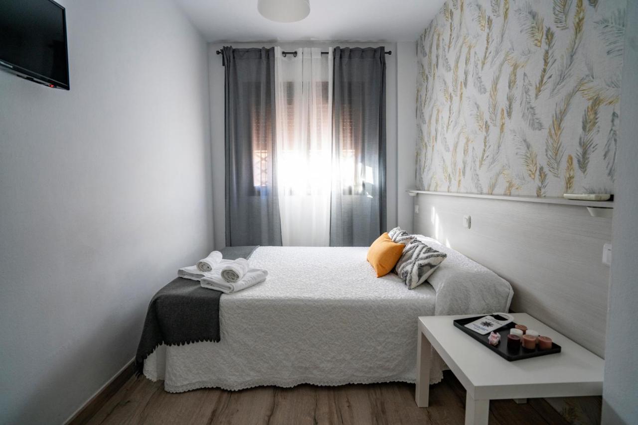 Hostal Plaza De Italia Caceres Luaran gambar